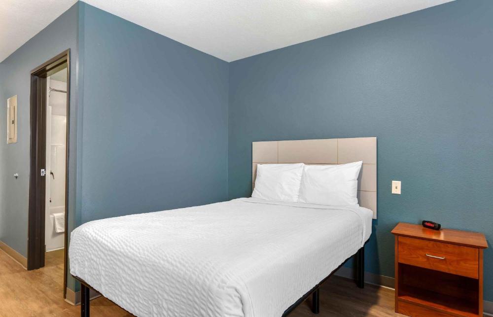Standard Double Room - Non-Smoking interior